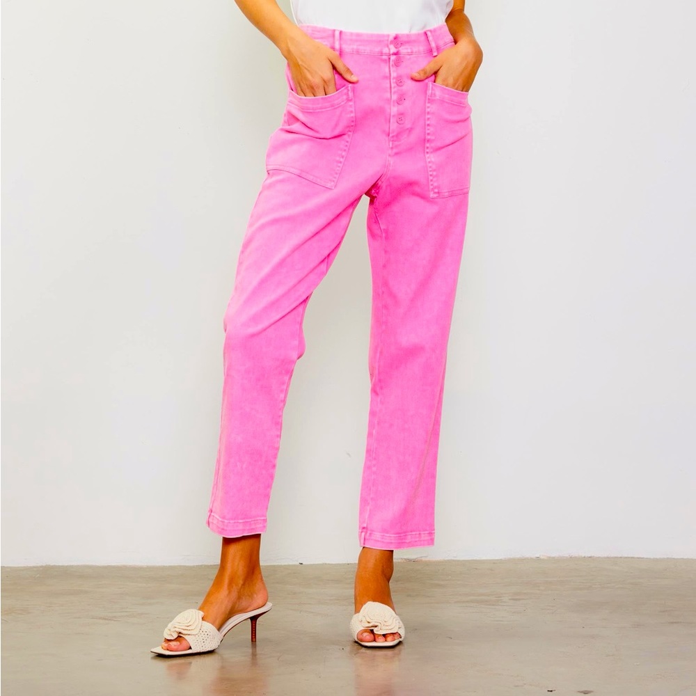 New with tags skies are blue pink pants